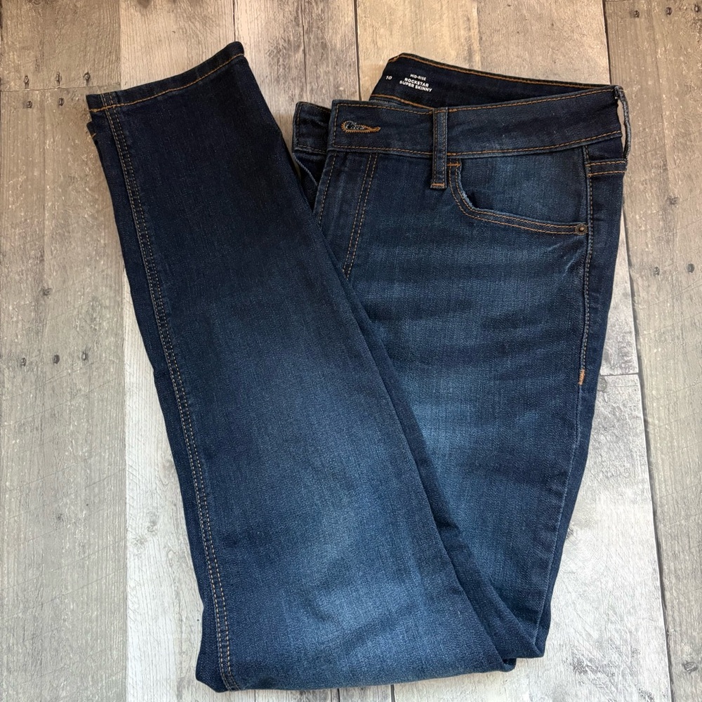 Old Navy Mid Rise Rockstar Super Skinny Jeans Sz 10 - 1765